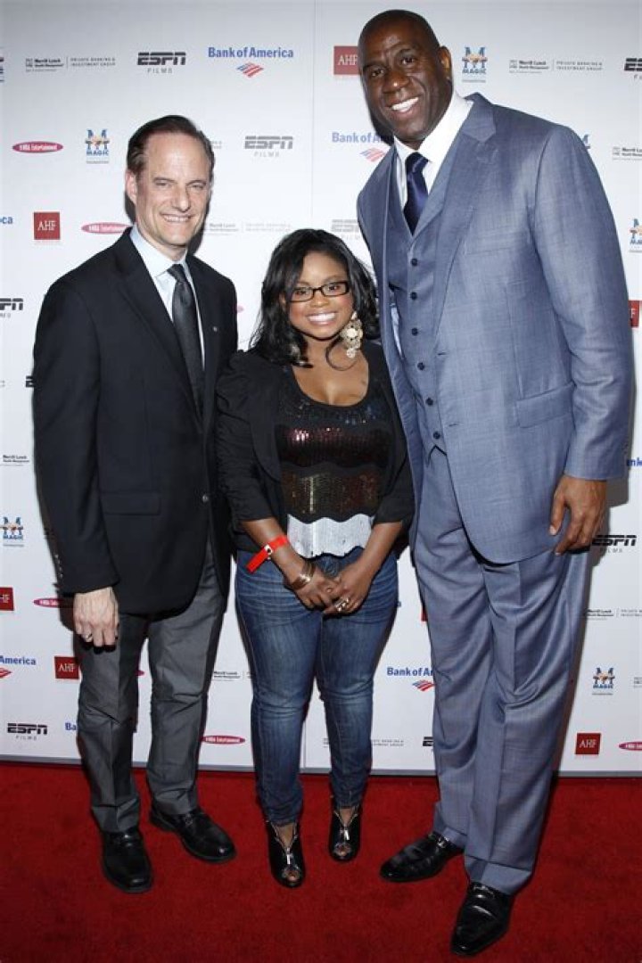 A Deep Dive Into Hydeia Broadbent's Marriage