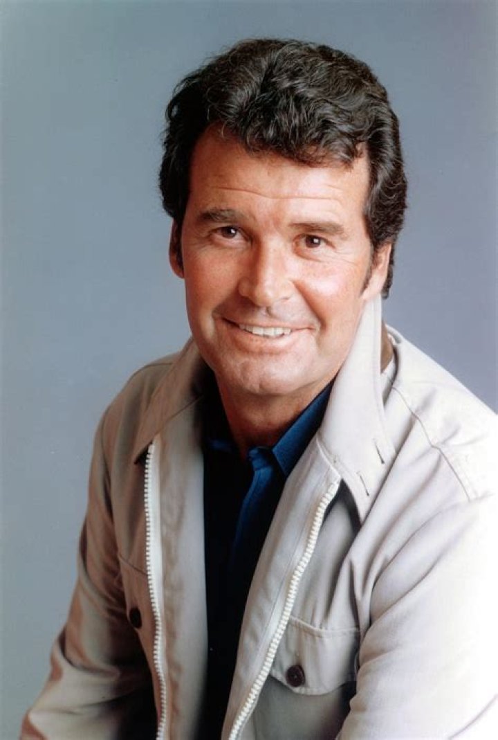 Uncover The Birthdate Of Hollywood Icon: James Garner