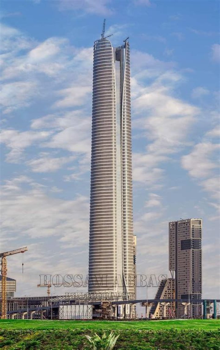 Unveiling Tony Robbins' Towering Height: Discoveries And Insights